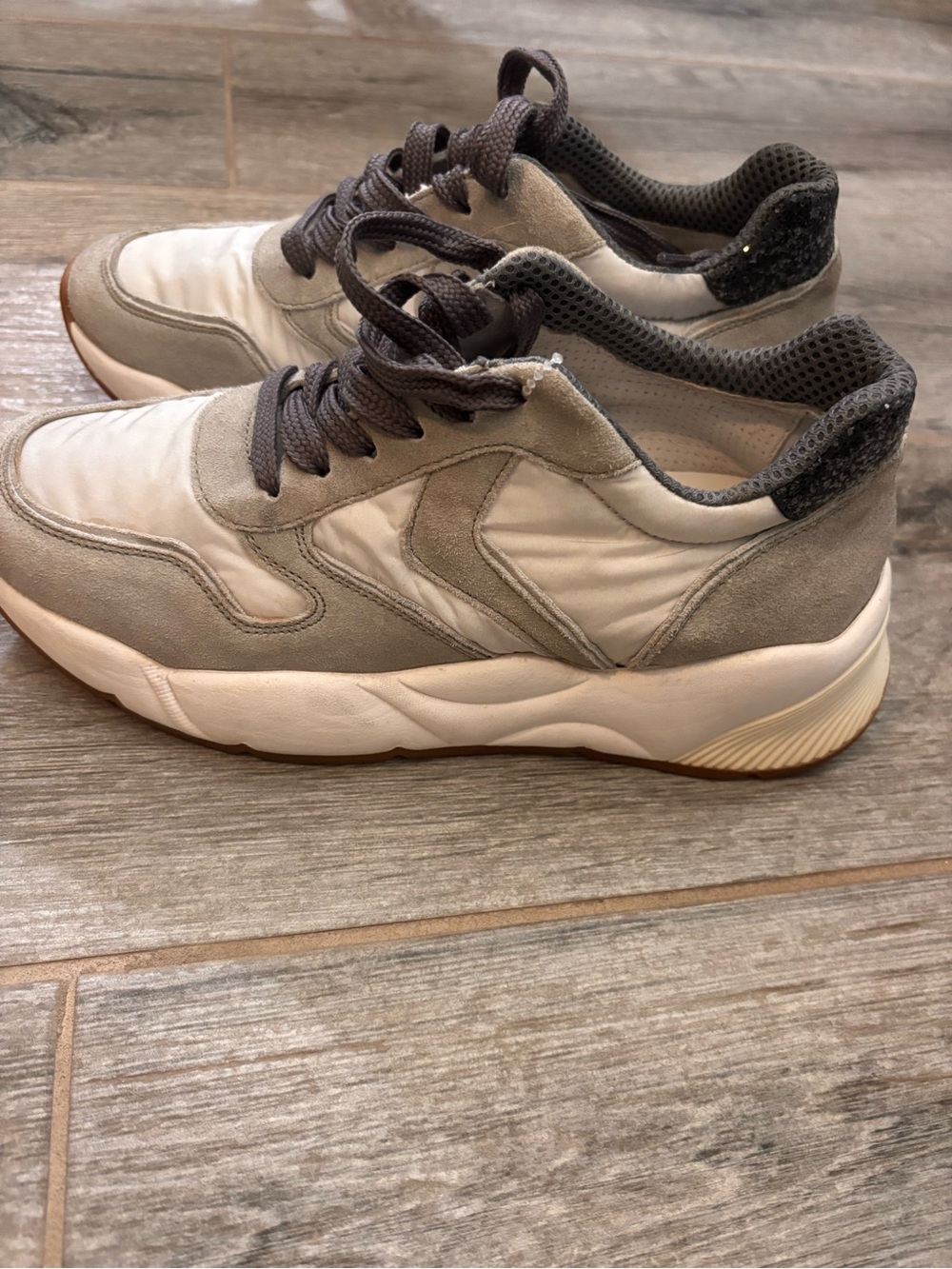 Voile Blanche Sneakers – Size 36 – white/gray